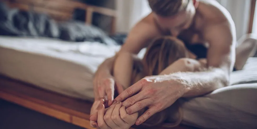 男女性愛之時讓費洛蒙香水成為你們的「催情劑」釋放完美激情體驗！