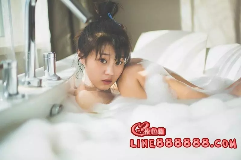 性生活更加浪漫的幾種方法,可有效催情。